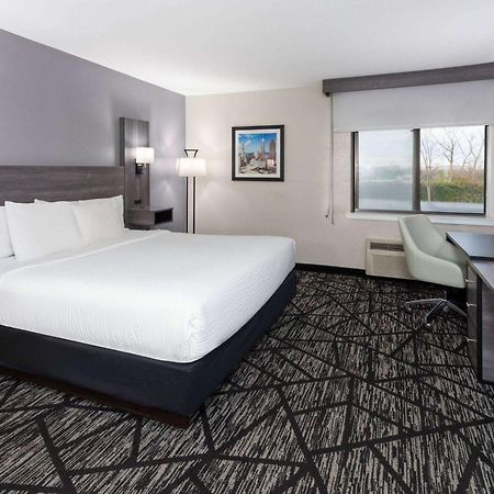 La Quinta Inn By Wyndham Cleveland Independence Extérieur photo